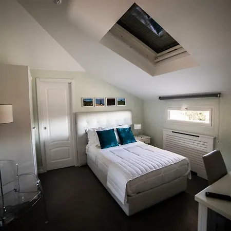Flora Relais 4*