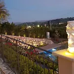Flora Relais 4*