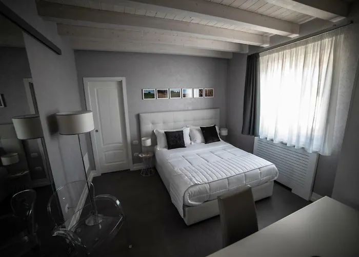 Flora Relais 4*